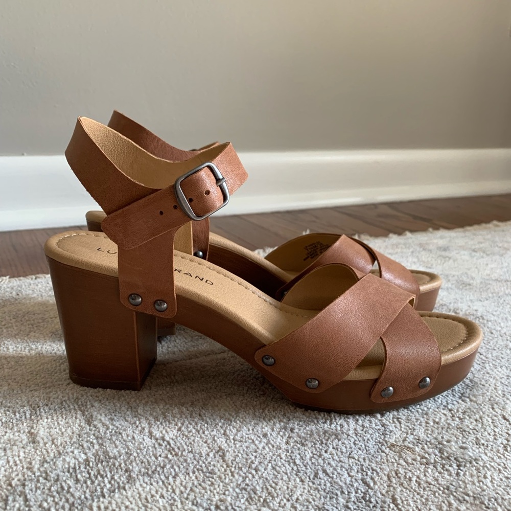 Lucky Brand platform sandals